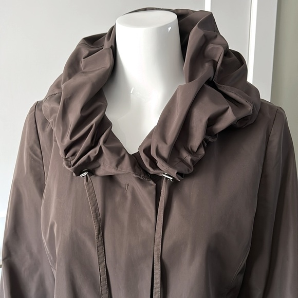 Hilary Radley Lightweight Jacket - Picture 14 of 16